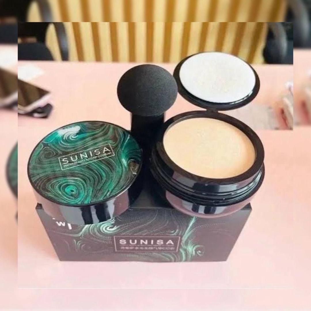 Sunisa Foundation – FlawlessCoverage with a Natural Glow