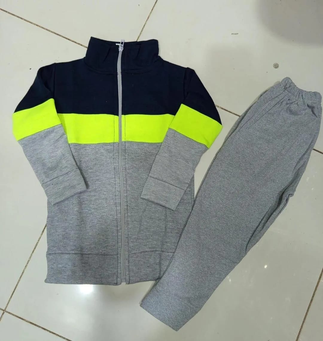 2 Pcs Boy's & Girl's Fleece Printed Track Suit