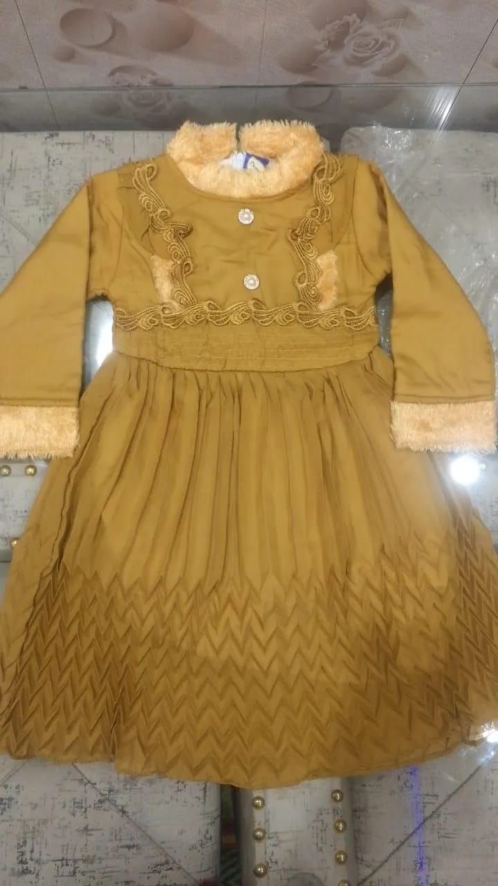 : 2 Pcs Girl's Fleece Plain Frock & Trouser Set – Winter Wear