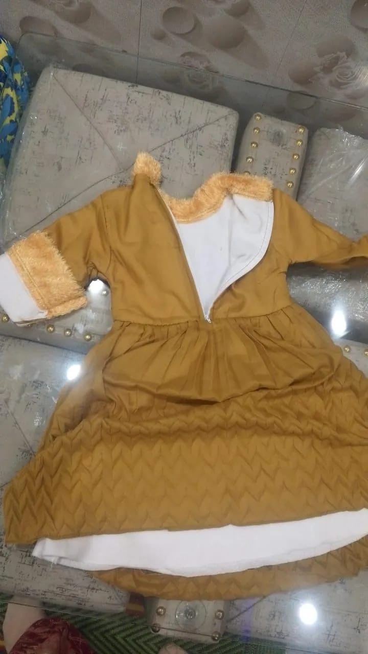 : 2 Pcs Girl's Fleece Plain Frock & Trouser Set – Winter Wear