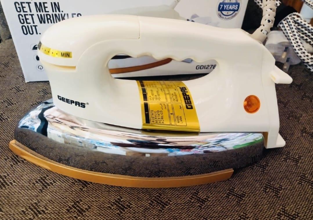 : Automatic Cut Off Dry Iron